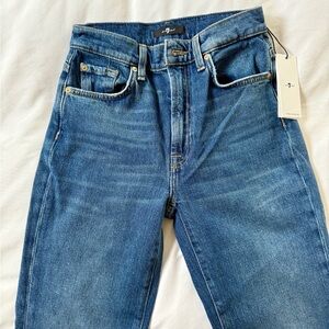 7 For All Mankind Women’s straight leg jeans, XS